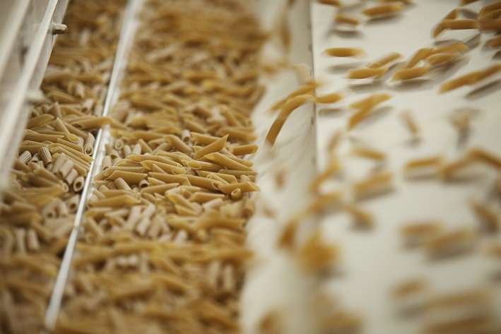Pasta de trigo duro antiguo, elaborada siguiendo la tradición clásica de secarla lentamente - Veritas