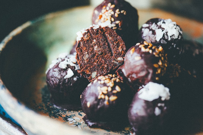 Bombones de chocolate, menta y azukis - Recetas - Veritas