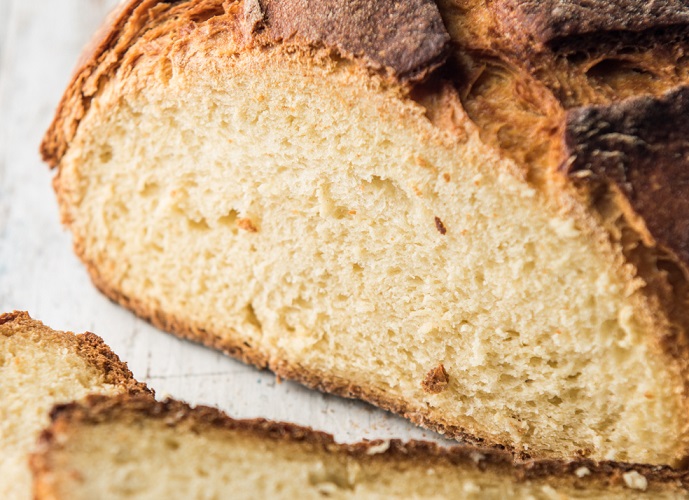 Pan de maíz ecológico elaborado artesanalmente en nuestro obrador - Veritas