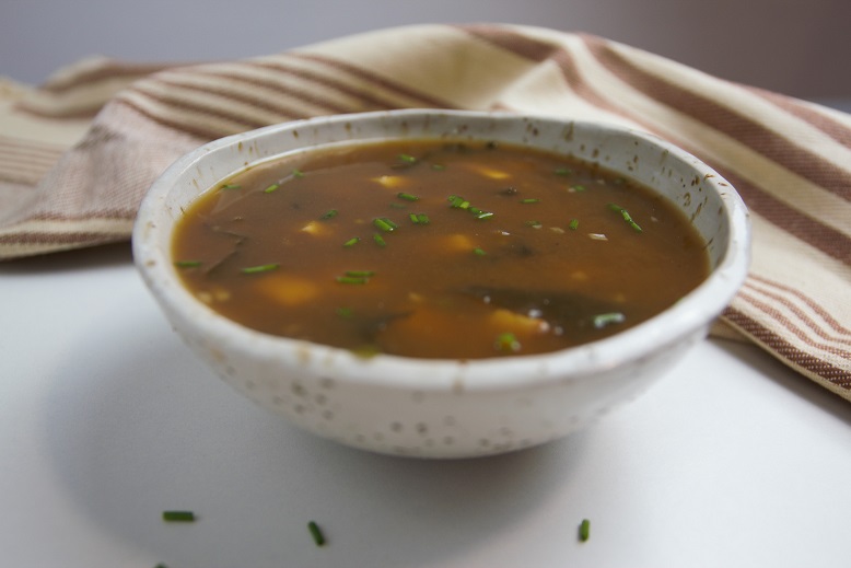 Sopa de miso con tofu - Recetas de cocina oriental - Veritas
