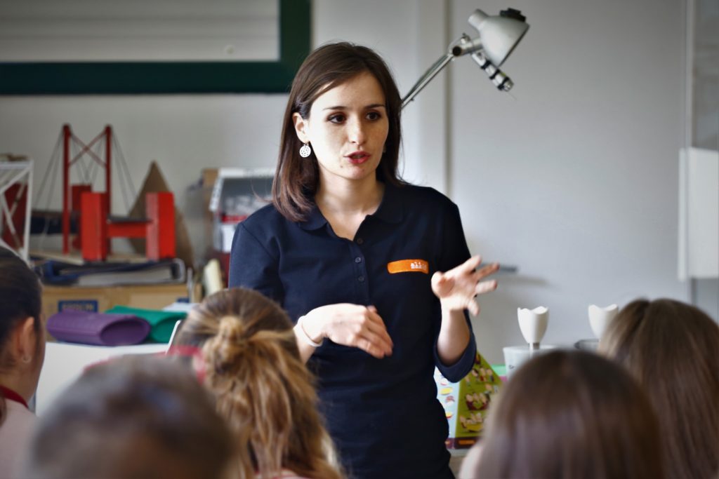 Alba Adot, dietista-nutricionista de la Fundación Alícia y de Alba.alimental - Entrevistas - Veritas