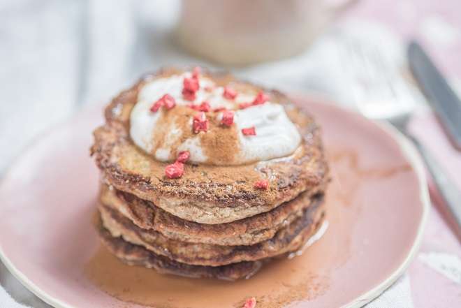 Pancakes de plátano y coco - Recetas - Veritas