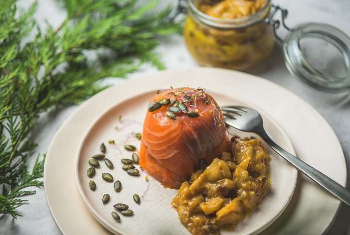 Timbal de salmón ahumado con chutney de mango - Recetas - Veritas