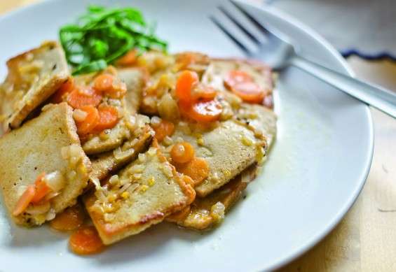 Tofu amb salsa de pastanaga - Receptes - Veritas